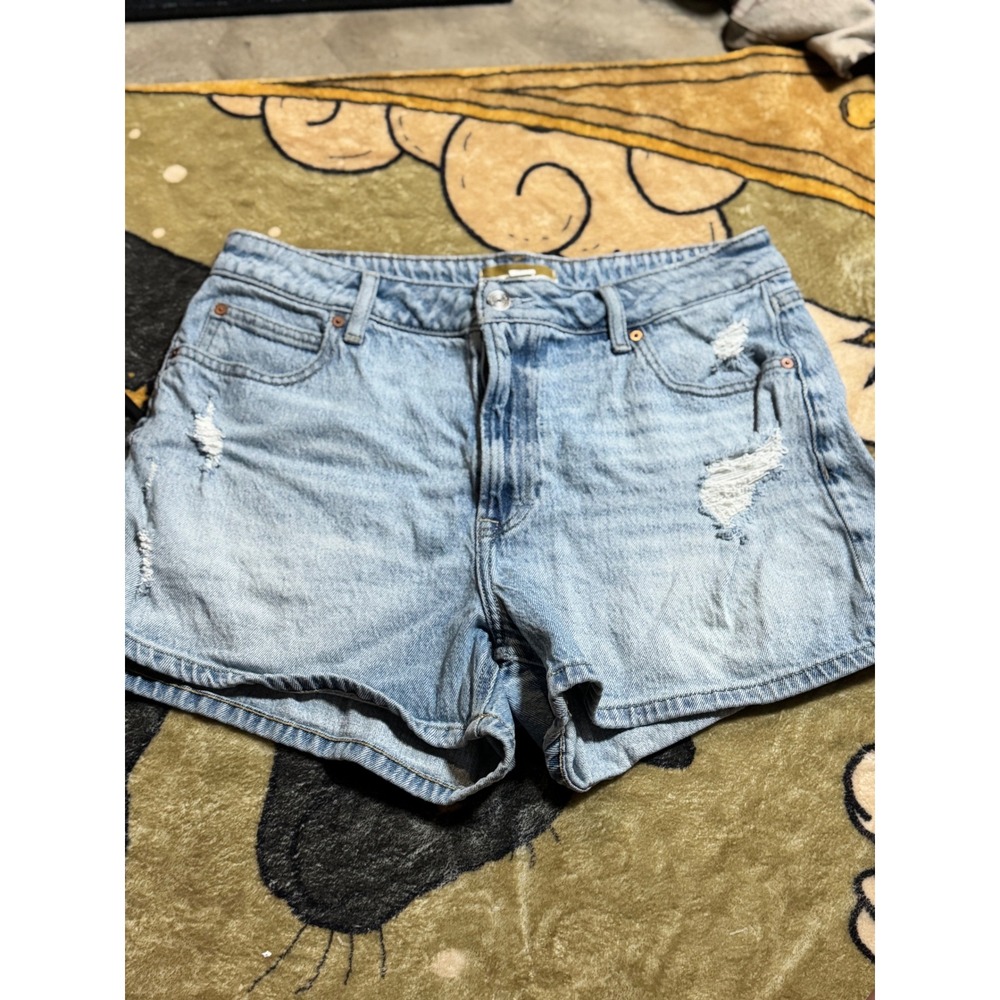 Distressed‎ Denim High Rise Mom Shorts Light Wash Size 12